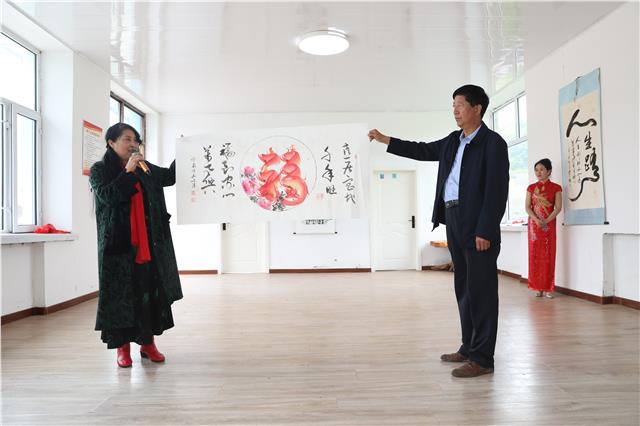 【文化润企】五泡林场：文艺书画文化慰问演出凝聚合力 为产业发展加油鼓劲