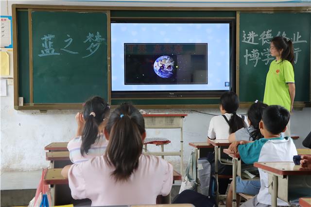 安阳师范学院物理科普行：深耕科学教育，点亮青少年科技梦想