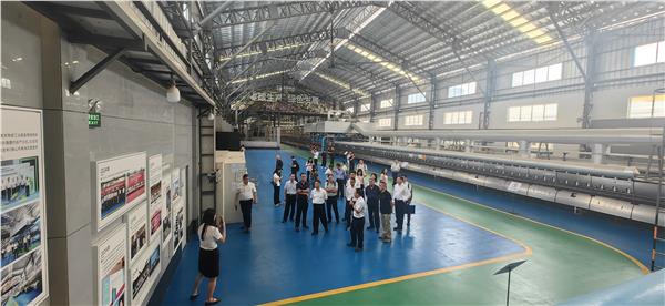 图片6.JPG 喀什绿色能源基地项目专题研讨会在佛山召开 政企产学研共绘南疆新能源发展蓝图