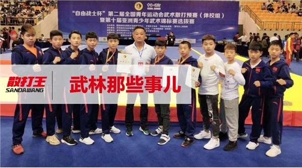 _IBK_1.JPG 草根出身的世界冠军教练兼中国国际新闻杂志社、精忠报国杂志社中华散打传播院院长刘兵传奇