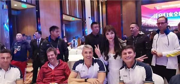 _IBK_7.JPG 爱国港星、中国国际新闻杂志社副社长张羽希世界疗愈音乐酒店上海总部启幕,15.9亿打造疗愈旅居新地标