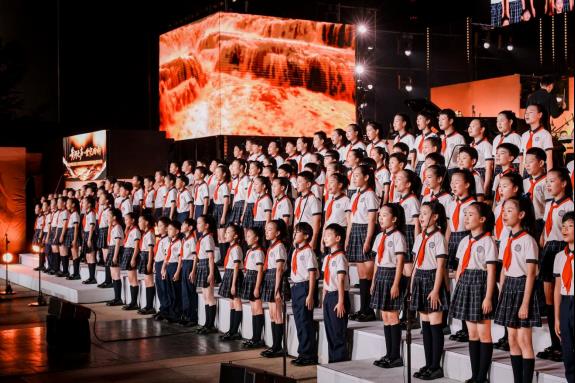 7.JPG 龙宇翔出席“黄河之声·世纪回响”纪念中华人民抗日战争暨世界反法西斯战争胜利80周年音乐会