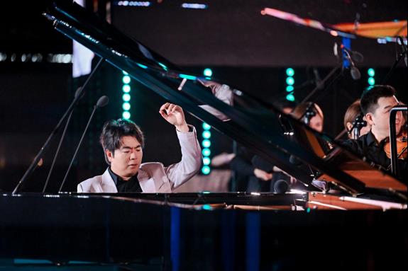 8.JPG 龙宇翔出席“黄河之声·世纪回响”纪念中华人民抗日战争暨世界反法西斯战争胜利80周年音乐会