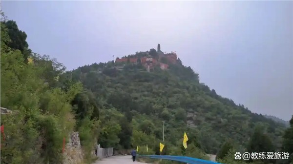 5.JPG 安阳林州白云山有着号称林州版的小布达拉宫,这里值得一游吗