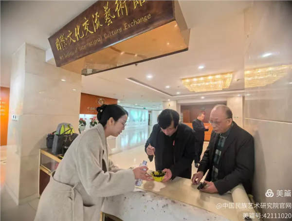 _IBK_12.png 写意苏东坡——王林、孙伟主题书画全国巡展上引起学术界关注