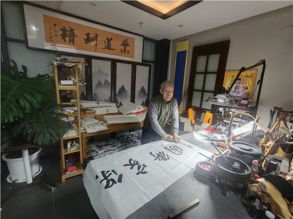 _IBK_6.jpg 文忠民将军题词“精忠报国书院”“保家卫国”助力全球文武行活动弘扬爱国精神