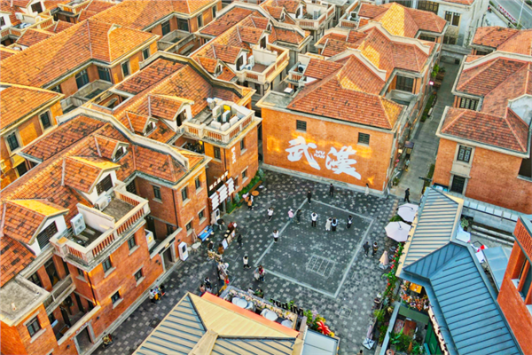 _IBK_4.png 加快培养和构建以“生活策展人”和“场景架构师”为核心的场景创新人才体系