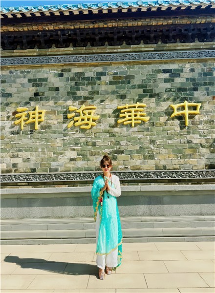 _IBK_1.jpg 著名爱国港星、中国国际新闻杂志社副社长张羽希受聘妈祖文化推广大使