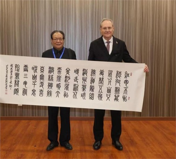 _IBK_3.jpg 纪念毛主席诞辰132周年——推荐艺术家康新云