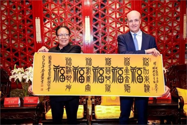 _IBK_6.jpg 纪念毛主席诞辰132周年——推荐艺术家康新云