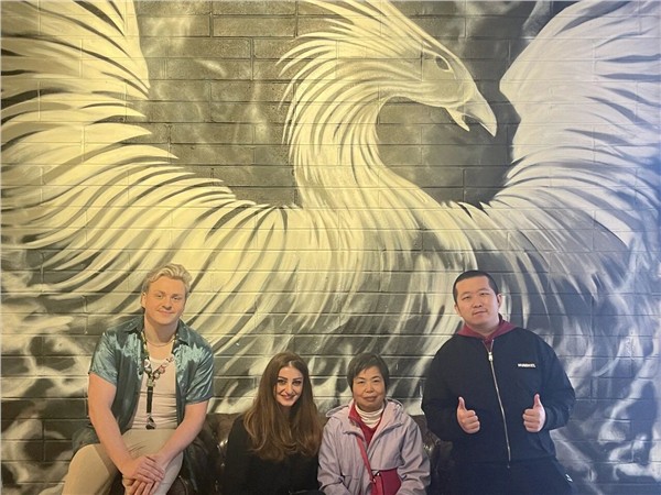 _IBK_6.jpg 2026第六届“世界因爱而生”全球春晚举办场地尘埃落定,与Teeling Whishey酒厂携手打造视听味觉盛宴