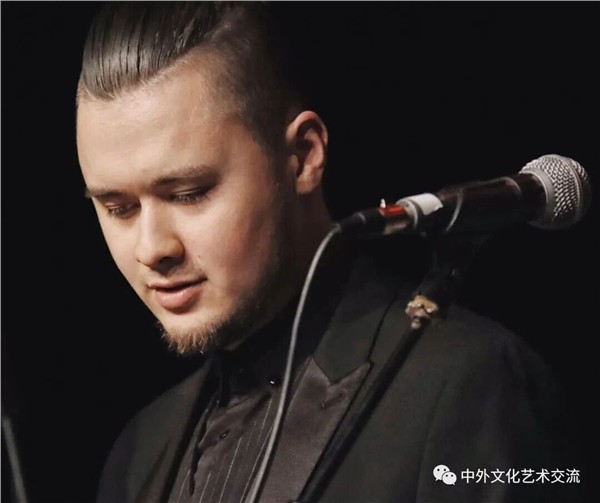 _IBK_1.jpg “世界因爱而生”全球春晚主持人安东尼Anton Khiao 乌克兰青年跨越中爱的国际文化交流