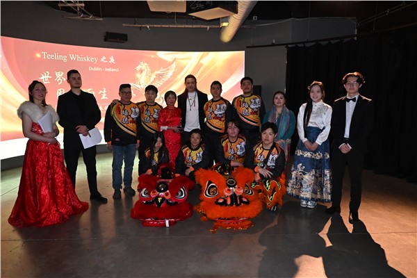 _IBK_3.jpg 中国国际新闻杂志社爱尔兰分社社长、IIAB爱尔兰分社社長、著名侨领陈秋梅的「全球春晚」传奇