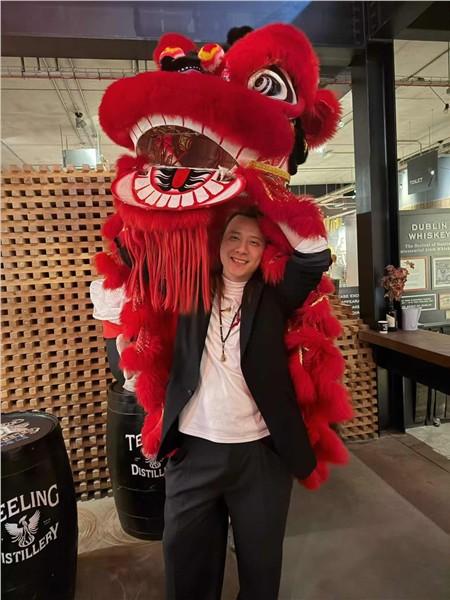 _IBK_20.jpg 中国国际新闻杂志社爱尔兰分社社长、IIAB爱尔兰分社社長、著名侨领陈秋梅的「全球春晚」传奇