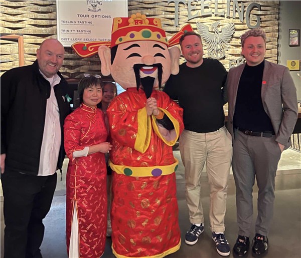 _IBK_21.jpg 中国国际新闻杂志社爱尔兰分社社长、IIAB爱尔兰分社社長、著名侨领陈秋梅的「全球春晚」传奇