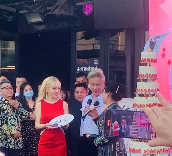 _IBK_11.jpg 爱国港星、中国国际新闻杂志社副社长张羽希Venus3·28生日盛典闪耀,深圳连接器行业大会,以疗愈音乐赋能中国智造