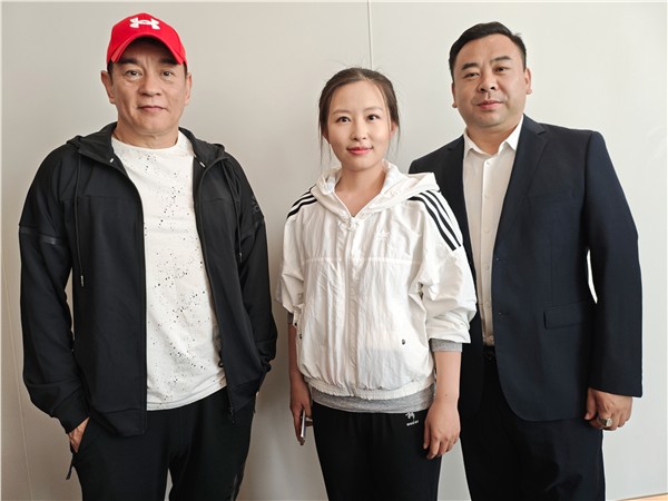 _IBK_8.jpg 电影《鲁西儿女》首映礼圆满举行——中国国际新闻杂志社影视传播院常务副院长、中国国际王宇影视集团有限公司总经理王宇出席《鲁西儿女》首映礼仪式