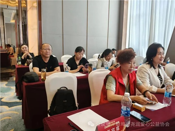 _IBK_2.jpg 赛场展风采 公益结硕果——尧润爱心公益协会荣获蚌埠市第八届公益慈善项目创投大赛二等奖!