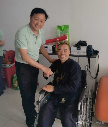 _IBK_3.png 杨晓培:从火车司机到志愿一线 无私情怀续写人间大爱——记蚌埠市心连心志愿者协会会长张红卫