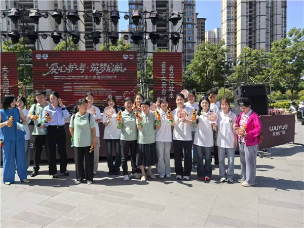 _IBK_5.jpg 全城聚力 为爱护航|蚌埠市暖心爱心送考启动仪式圆满举行
