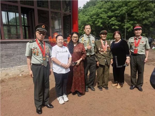_IBK_2.jpg 笔墨承儒韵 薪火润山城——高文清助力桓仁三清宫孔子学堂揭牌盛典