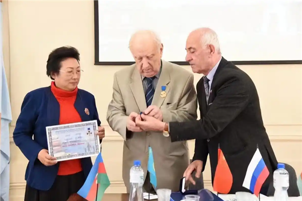 _IBK_QQ浏览器截图20260703100632.png 巾帼领航,忠孝生态铸辉煌——记联合国舞台上的女院士龚巧玉