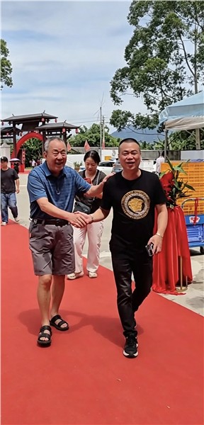 _IBK_微信图片_2026-07-20_192521_562.jpg 三十载天涯逐梦 寸心灼灼报桑梓——记旅美乡贤张君理先生荣归故里
