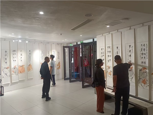 _IBK_10.jpg “精忠报国”之国家级书画艺术家王林、孙伟写意苏东坡主题书画全国巡展之弘扬林州“红旗渠精神”王孙组合画展在林州市石板岩的林虑山美术馆隆重开幕