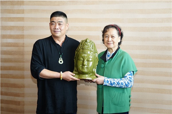 _IBK_13.jpg “精忠报国”陶瓷品牌战略合作伙伴汝州市美华汝瓷厂简介