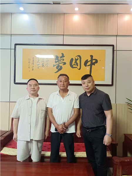 _IBK_15.jpg 太行山林州高家台画家村写生基地与中国国际教育学院集团联合打造国际教育艺术研学景区