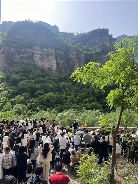 _IBK_18.jpg 太行山林州高家台画家村写生基地与中国国际教育学院集团联合打造国际教育艺术研学景区