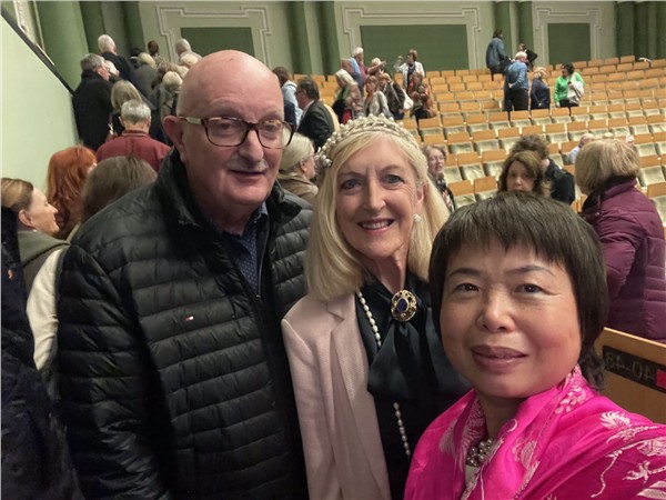 _IBK_14.jpg 爱尔兰国宝Jimmy MacCarthy都柏林涅槃重生 国家音乐厅见证陈秋梅女士东方华彩