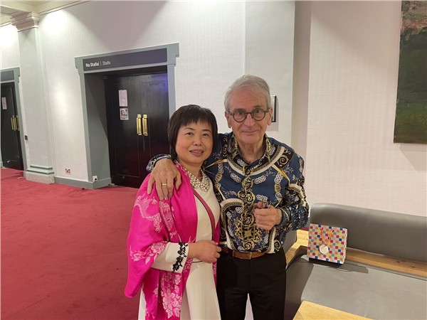 _IBK_19.jpg 爱尔兰国宝Jimmy MacCarthy都柏林涅槃重生 国家音乐厅见证陈秋梅女士东方华彩