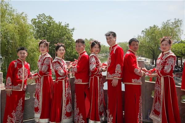 4.JPEG 三堂家礼传承人——龙涛、春莉荣登央视新闻频道