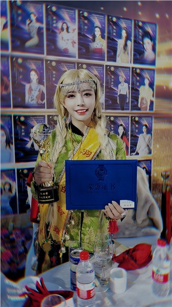 爱国港星、中国国际新闻杂志社副社长世界疗愈音乐天后张羽希Venus 获第七届亚洲电影节特别贡献奖 天籁唱响中华文脉,以灵性大爱筑心之归处